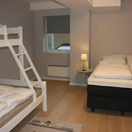 Stryn Apartments - City Center - Modern Suites Buitenkant foto