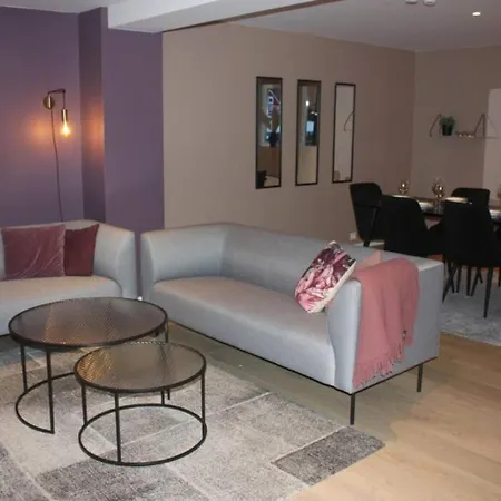 Stryn Apartments - City Center - Modern Suites Buitenkant foto