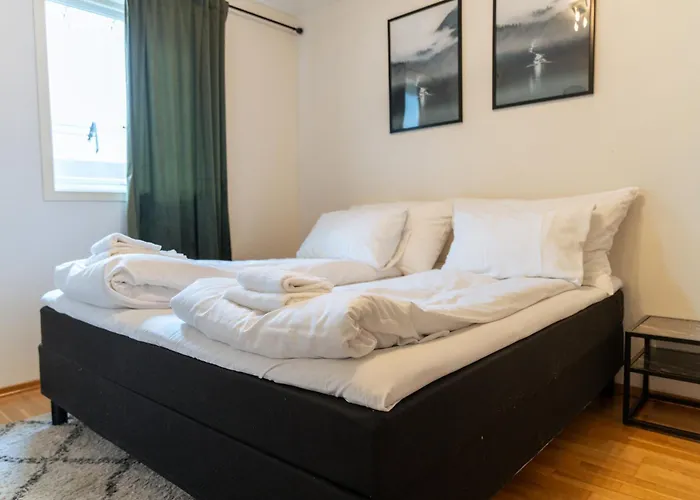 Stryn Apartments - City Center - Modern Suites