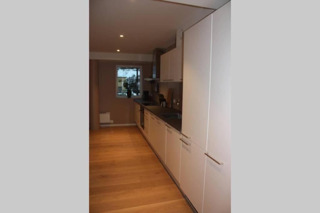 - Center - Modern Apartment *