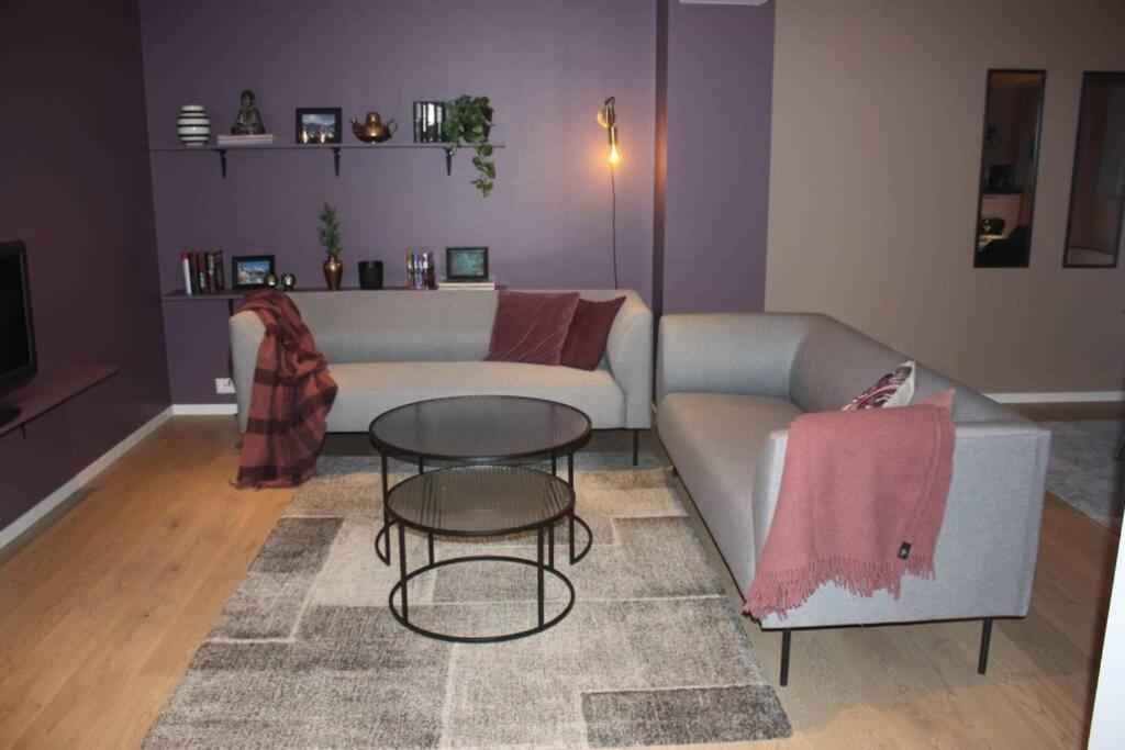 Apartment - Center - Modern Stryn